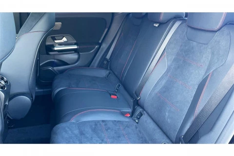 Mercedes-Benz GLA GLA 200 D