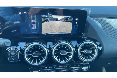 Mercedes-Benz GLA GLA 200 D