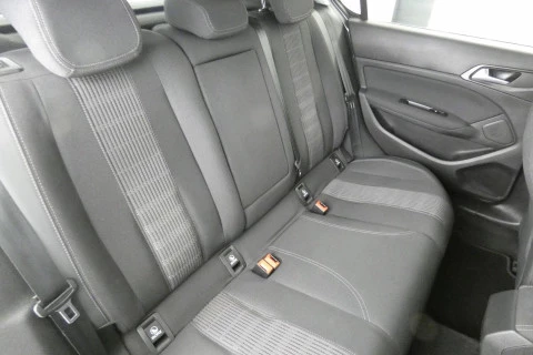 Peugeot 308  Diesel  1.5BlueHDi S&S Allure 130