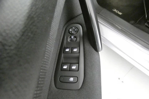 Peugeot 308  Diesel  1.5BlueHDi S&S Allure 130