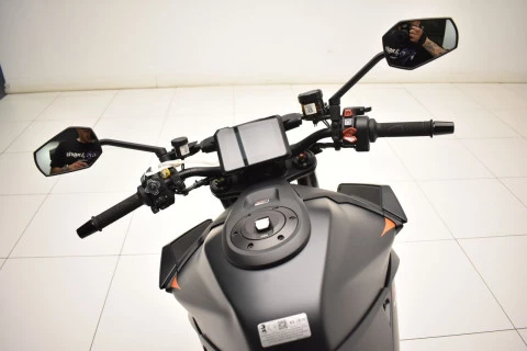 KTM 1390 Super Duke R 
