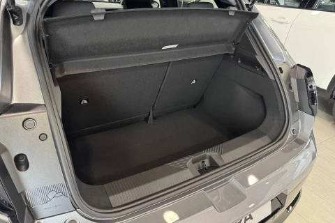 Nissan Micra Standard Range 4x2 N-Connecta