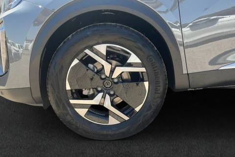 Peugeot 2008 Allure Gasolina 100 S&S 6 Vel. MAN