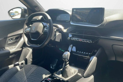 Peugeot 2008 Allure Gasolina 100 S&S 6 Vel. MAN