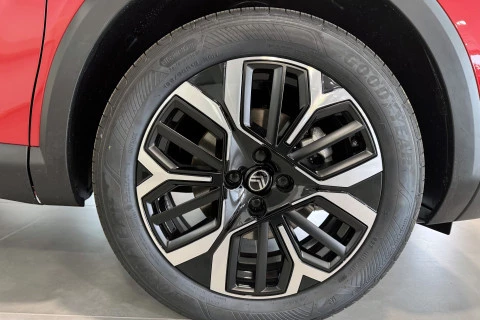 Citroën C4 X Hybrid 145 ë-DCS6 Business Edition