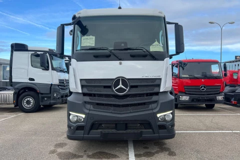 Mercedes-Benz Actros 1845 LS