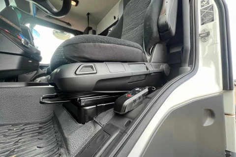 Mercedes-Benz Actros 1845 LS