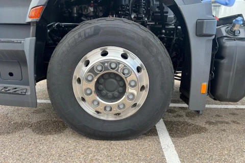 Mercedes-Benz Actros 1845 LS