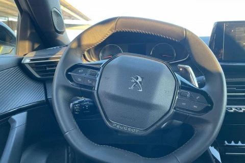 Peugeot 2008 Allure Puretech 130 S&S EAT8