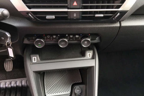 Citroën C4 PureTech 130 S&S 6v Plus