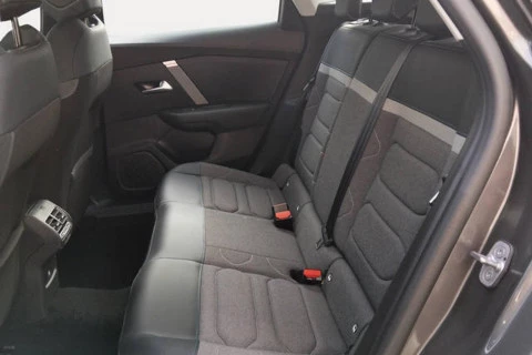 Citroën C4 PureTech 130 S&S 6v Plus