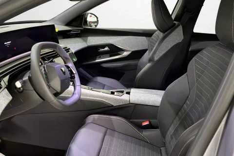 Peugeot 3008 Hybrid 1.2 107KW Allure eDCS6