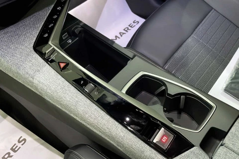 Peugeot 3008 Hybrid 1.2 107KW Allure eDCS6