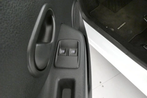 Dacia Sandero  1.0 TCE GLP Essential 74kW