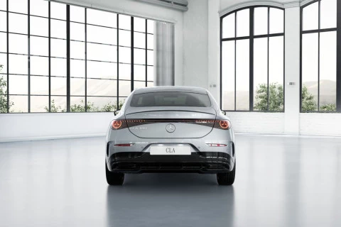 Mercedes-Benz CLA CLA 180 con tecnología híbrida