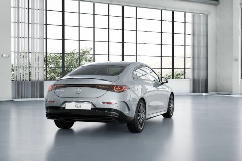 Mercedes-Benz CLA CLA 180 con tecnología híbrida