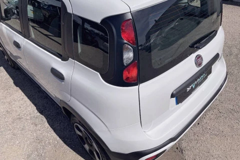 Fiat Panda Cross 1.0 Hybrid 51kw (70CV)