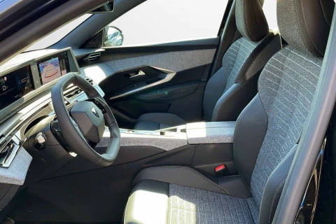 Peugeot 5008 Hybrid 1.2 100KW Allure eDCS6