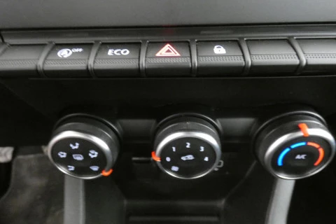 Renault Clio   TCe Intens 67kW