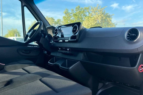 Mercedes-Benz eSprinter Nuevo eSprinter 320 Furgón PRO Largo (81kWh)