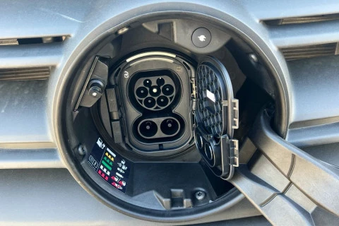 Mercedes-Benz eSprinter Nuevo eSprinter 320 Furgón PRO Largo (81kWh)