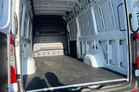 Mercedes-Benz eSprinter Nuevo eSprinter 320 Furgón PRO Largo (81kWh)