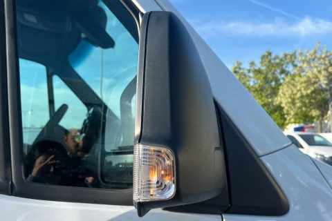 Mercedes-Benz eSprinter Nuevo eSprinter 320 Furgón PRO Largo (81kWh)