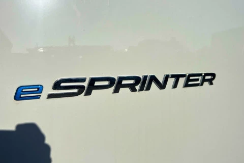 Mercedes-Benz eSprinter Nuevo eSprinter 320 Furgón PRO Largo (81kWh)