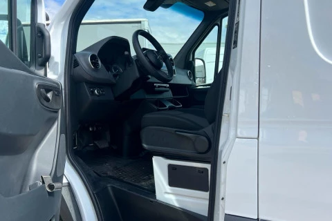 Mercedes-Benz eSprinter eSprinter pro medio 56kw