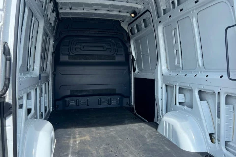 Mercedes-Benz eSprinter eSprinter pro medio 56kw