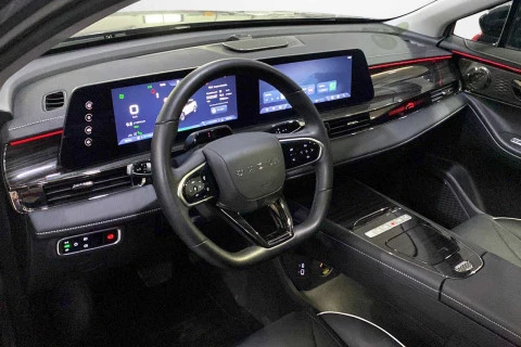 Omoda 5 MY25 - Premium 1.6 TGDI 108kW (145cv)