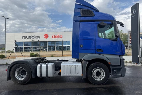 Mercedes-Benz Actros 1845 LS