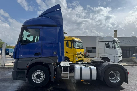 Mercedes-Benz Actros 1845 LS