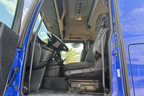 Mercedes-Benz Actros 1845 LS
