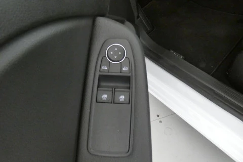 Renault Clio   Sce Authentic 49kW