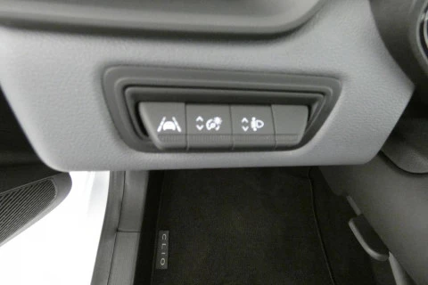 Renault Clio   Sce Authentic 49kW