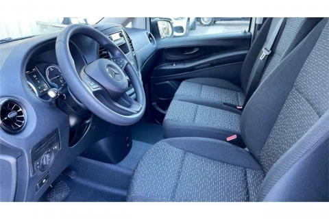 Mercedes-Benz Vito e-Vito 126 Tourer Pro Larga