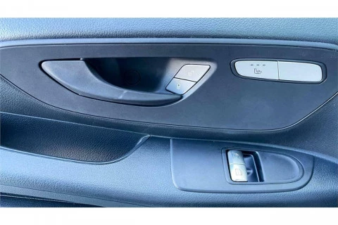 Mercedes-Benz Vito e-Vito 126 Tourer Pro Larga