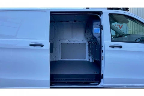 Mercedes-Benz Vito e-Vito 126 Tourer Pro Larga