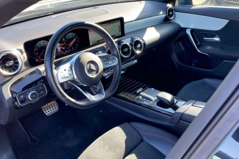 Mercedes-Benz CLA CLA 200