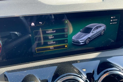 Mercedes-Benz CLA CLA 200