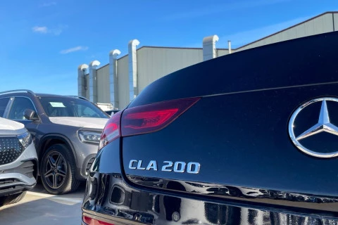 Mercedes-Benz CLA CLA 200