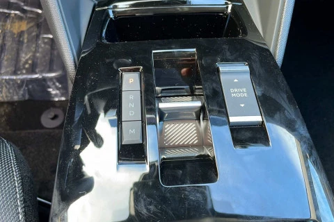 Citroën C4 Hybrid 145 ë-DCS6 Max