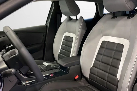 Citroën C4 Hybrid 145 ë-DCS6 Max