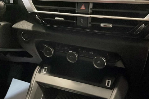 Citroën C4 Hybrid 145 ë-DCS6 Max