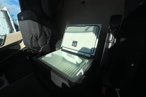 Mercedes-Benz Actros 1845 LS