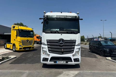 Mercedes-Benz Actros 1851 LS
