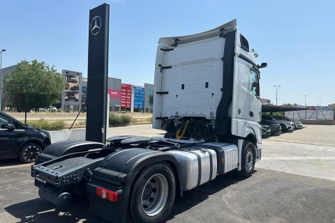 Mercedes-Benz Actros 1851 LS