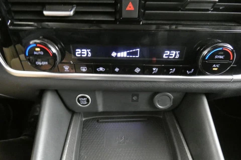 Nissan Qashqai   1.3 DIG-T mHEV 12V N-Connecta 4x2 Aut. 117