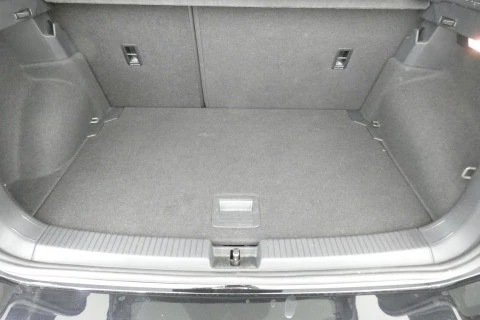 Volkswagen T-Cross   1.0 TSI Advance 81kW